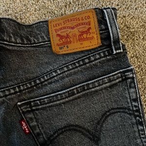 Authentic Levi’s Mid to High Rise Denim Shorts 24”